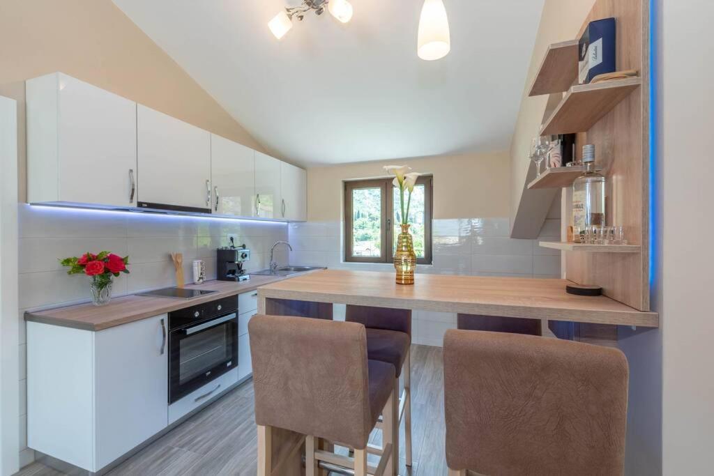Apartment Vento Di Bocche Котор Екстер'єр фото